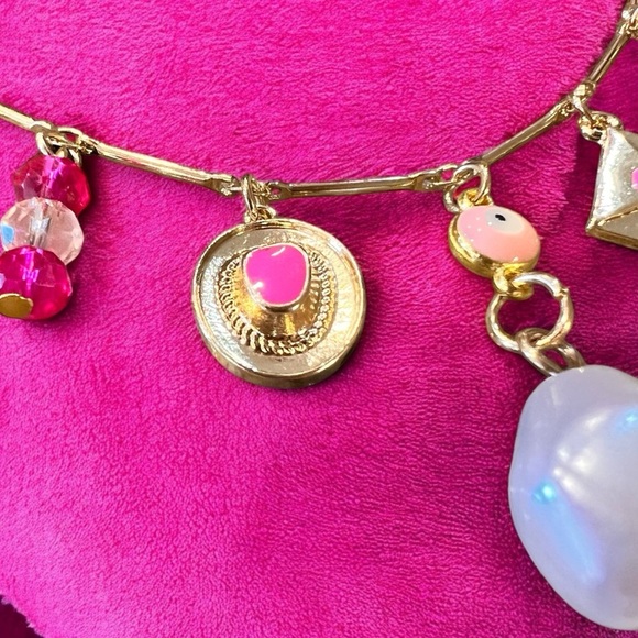 Pink bows and love charms charm necklace. Gold toned delicate chain 15.5”-17.5” - Picture 14 of 16